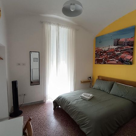 Bnb Etnuvio, Double Rooms In ナポリ エクステリア 写真
