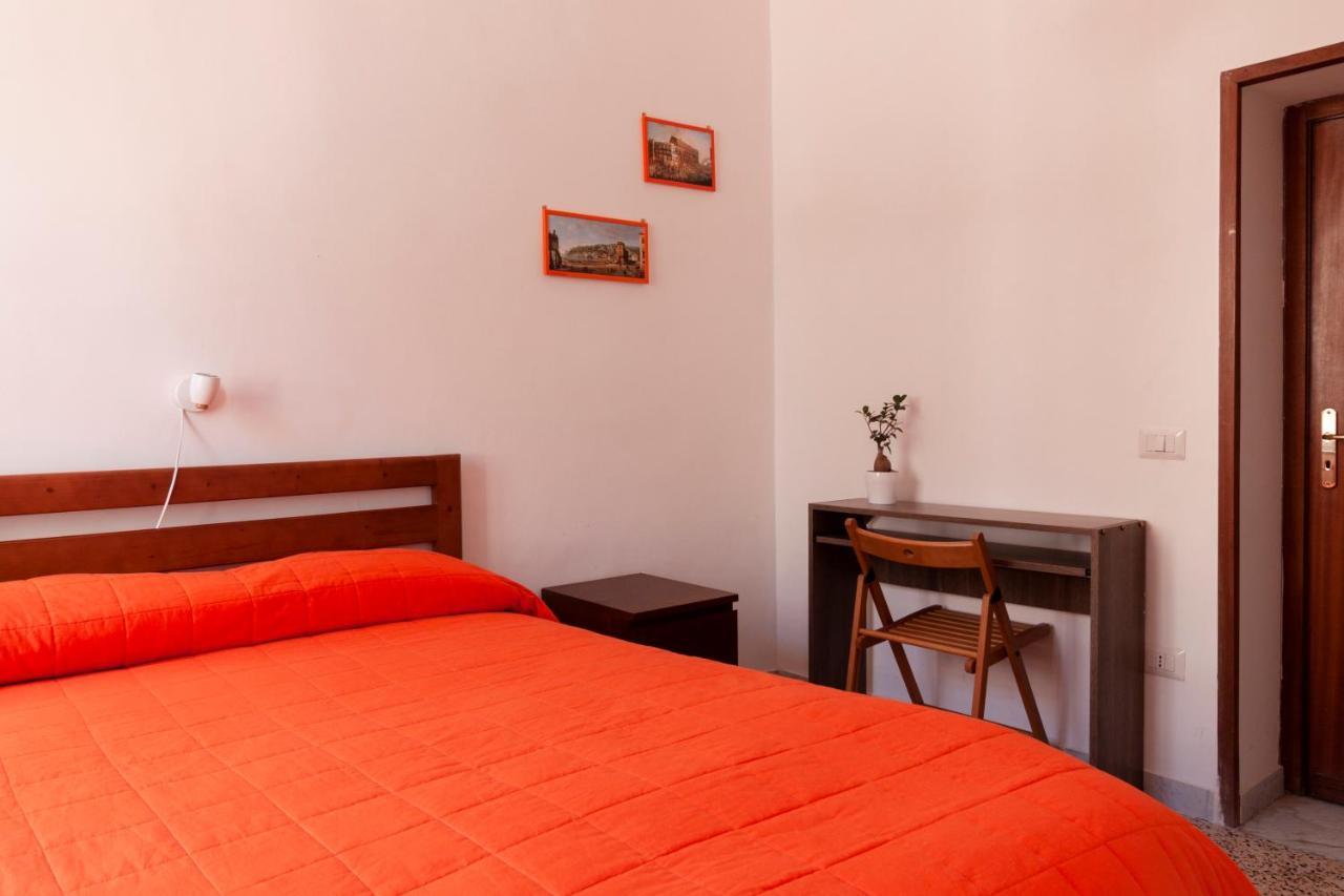 Bnb Etnuvio, Double Rooms In ナポリ エクステリア 写真